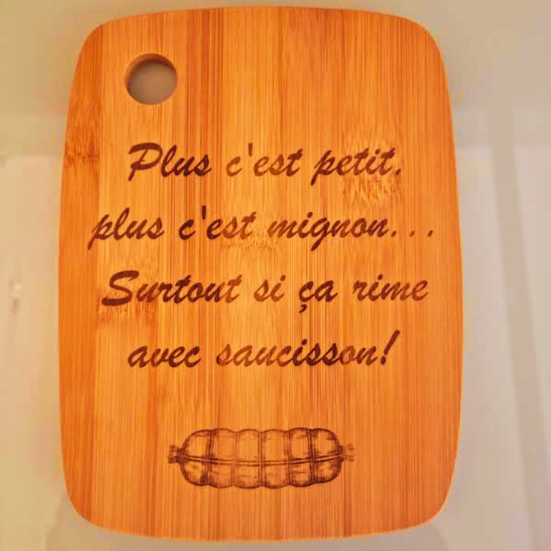 Planche "Plus c'est petit, plus c'est mignon surtout si ça rime avec saucisson"