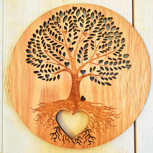 Arbre de vie découpé et gravé
